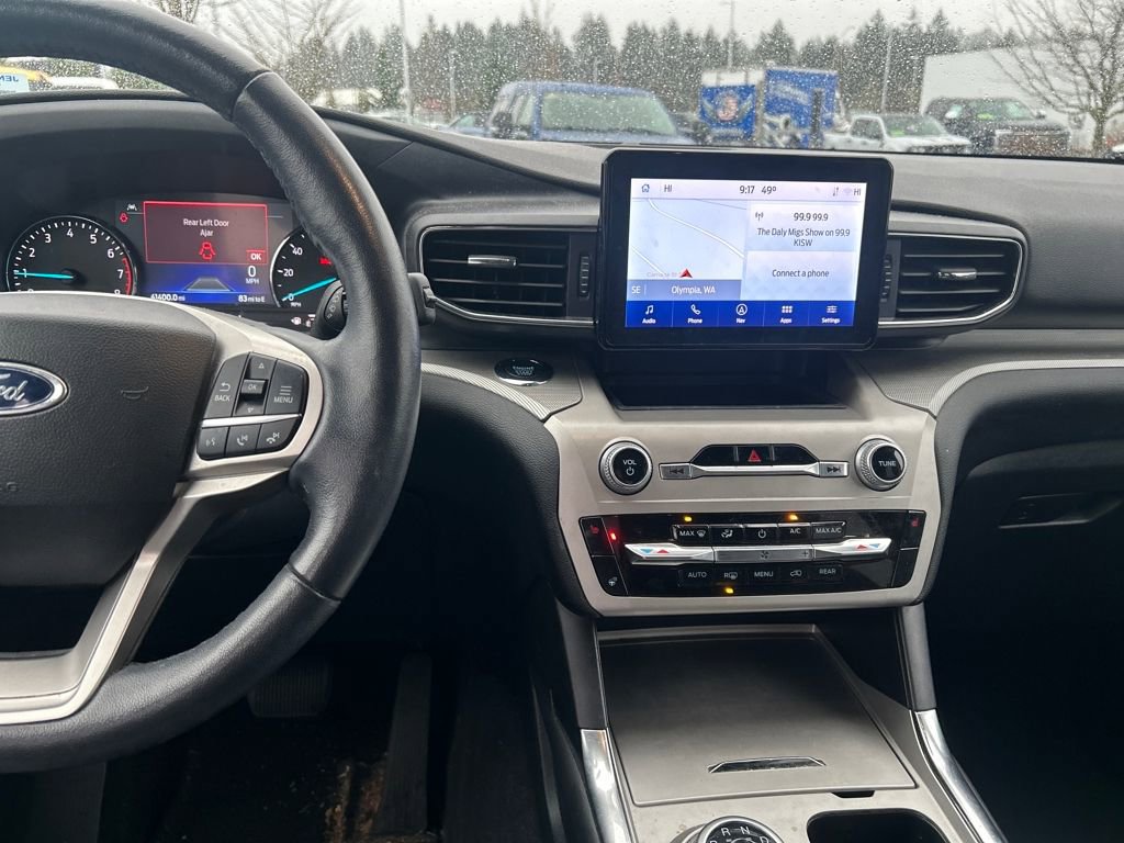 Certified 2022 Ford Explorer XLT w/ Equipment Group 202A image 24