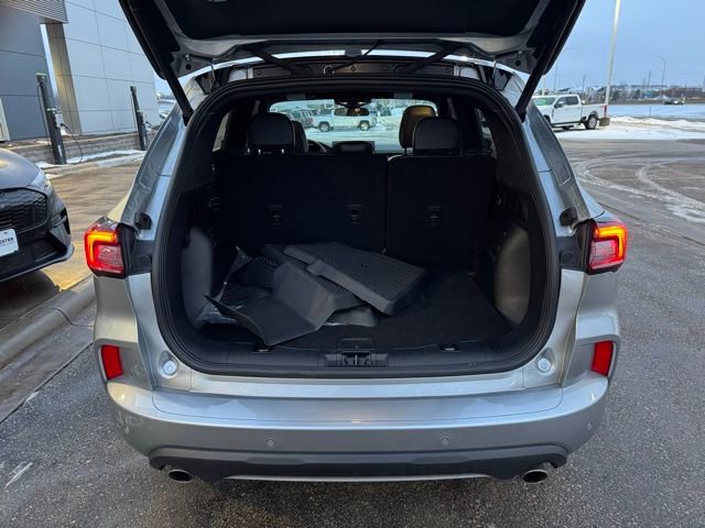 Certified 2023 Ford Escape ST-Line w/ Tech Pack #1 image 38