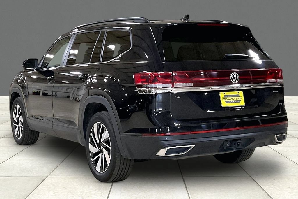 Used 2025 Volkswagen Atlas SE AWD/4WD image 11