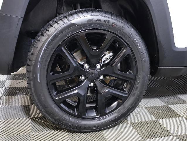 Used 2023 Jeep Renegade Altitude w/ Convenience Group I image 21