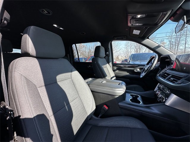 Used 2023 GMC Yukon XL SLE image 33