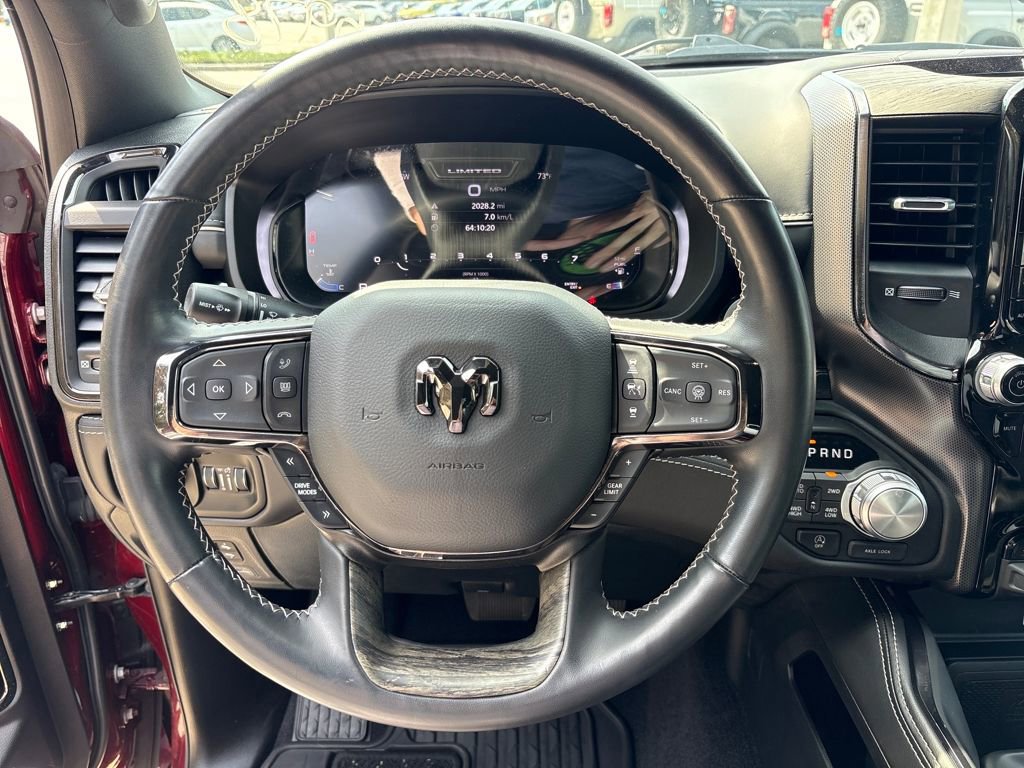 Used 2025 RAM 1500 Limited w/ Trailer Tow Group AWD/4WD image 18