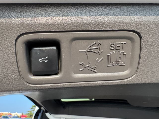 Certified 2021 Ford Expedition XLT AWD/4WD image 21