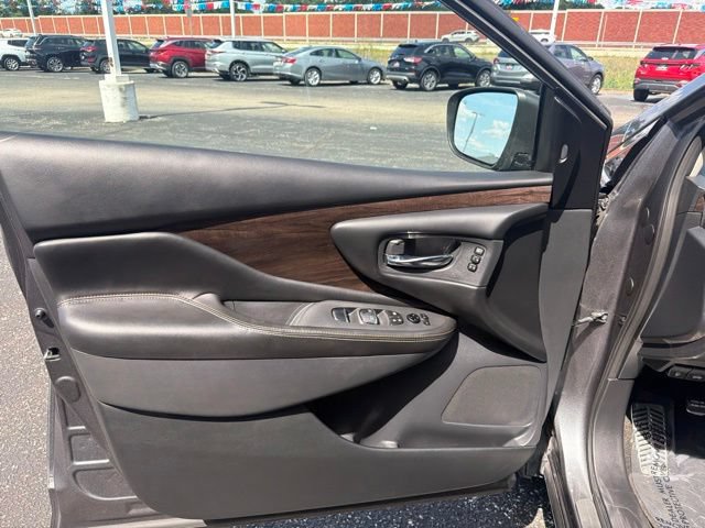 Used 2023 Nissan Murano Platinum w/ Cargo Package AWD/4WD image 12