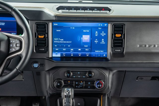 Certified 2024 Ford Bronco Badlands image 23