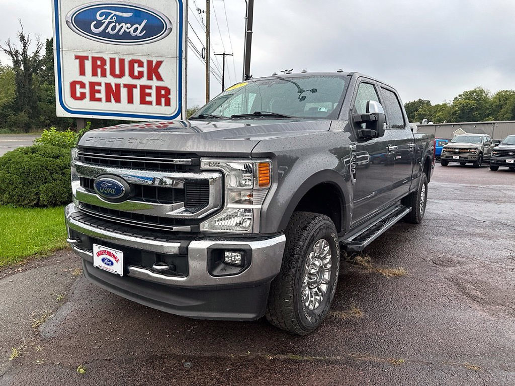 Certified 2021 Ford F250 XLT w/ XLT Premium Package AWD/4WD image 5