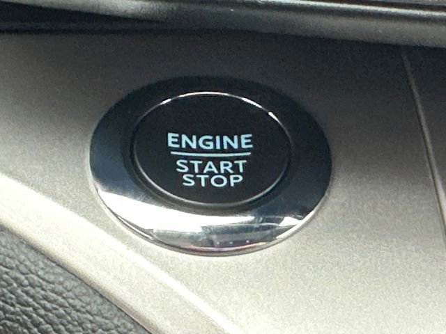 Certified 2022 Ford Explorer XLT w/ Equipment Group 202A image 41