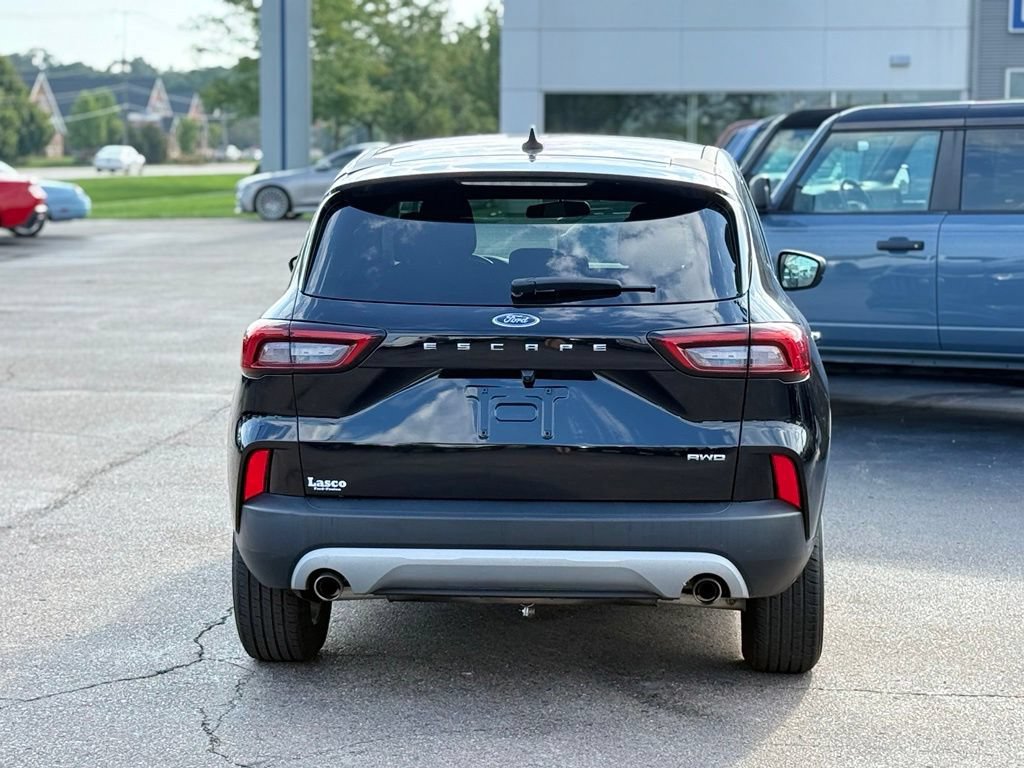 Certified 2024 Ford Escape Active AWD/4WD image 28