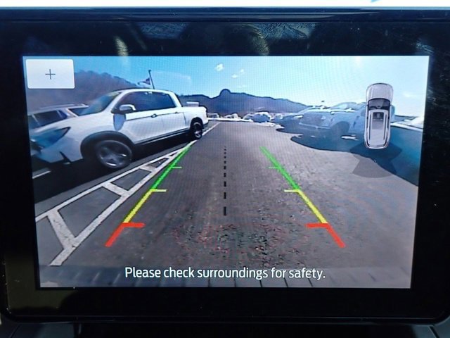 Certified 2023 Ford Explorer XLT w/ Equipment Group 202A image 27