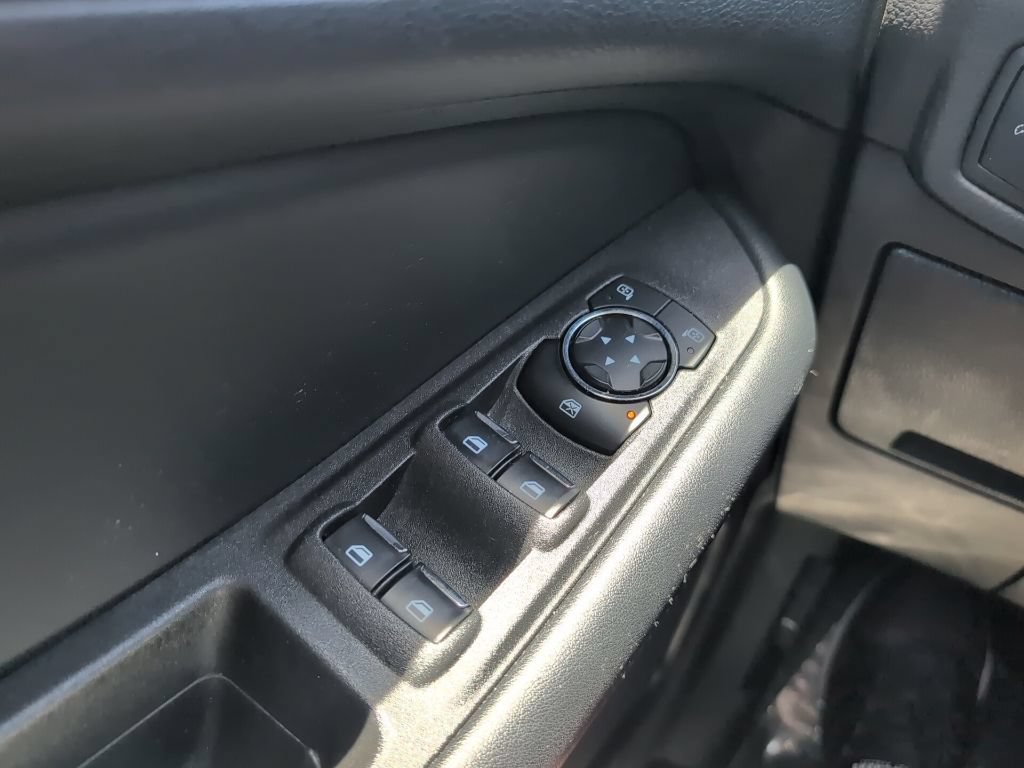 Certified 2024 Ford Edge SEL AWD/4WD image 22