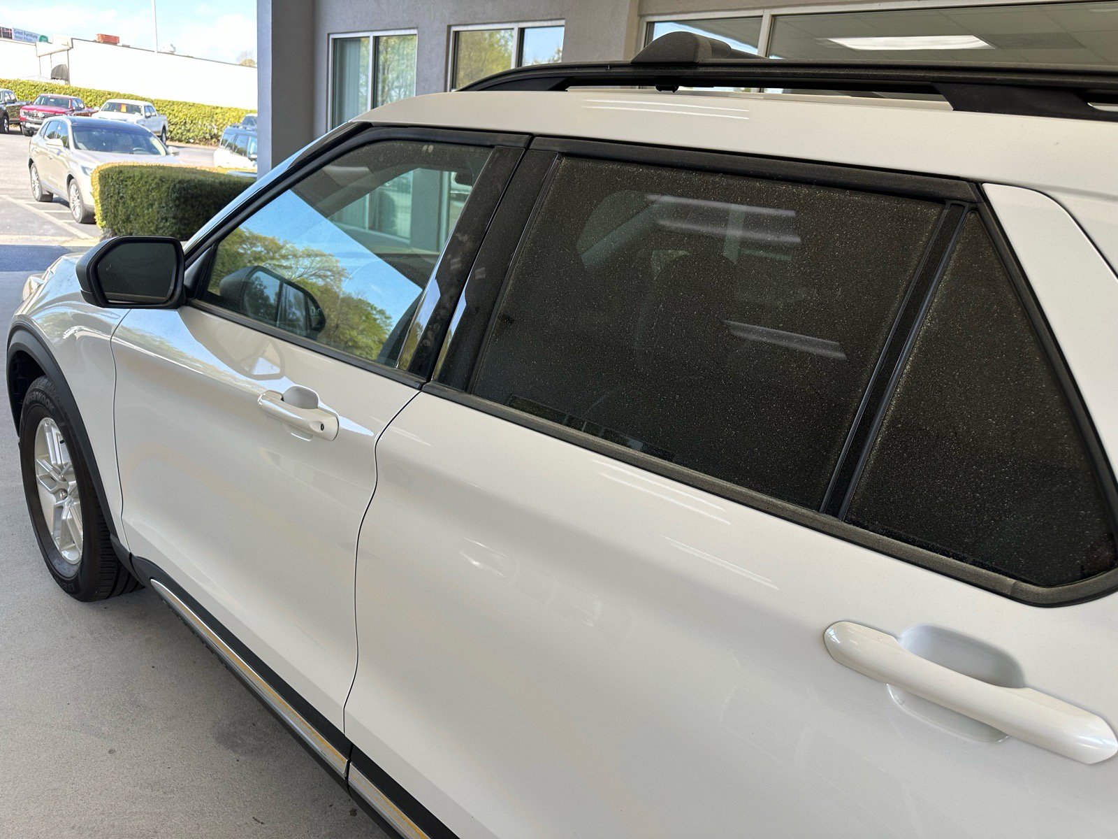 Certified 2025 Ford Explorer Active w/ Active Comfort Package RWD image 12