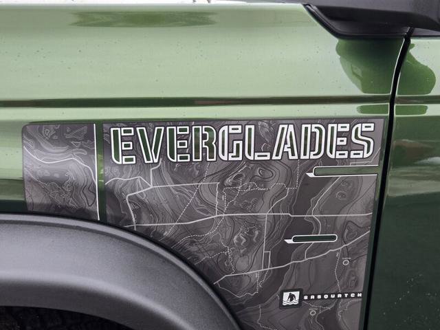 Certified 2024 Ford Bronco Everglades image 10