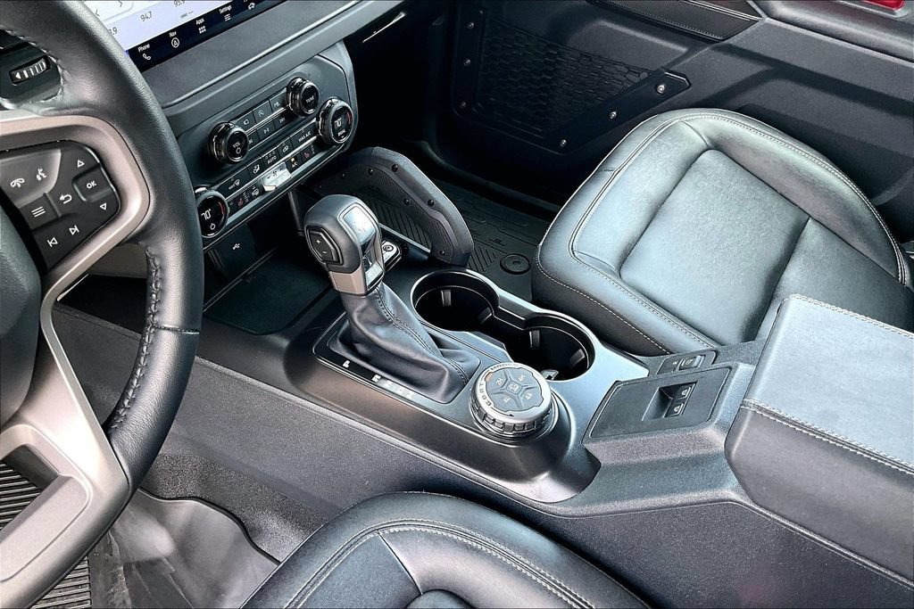 Certified 2025 Ford Bronco Badlands AWD/4WD image 15