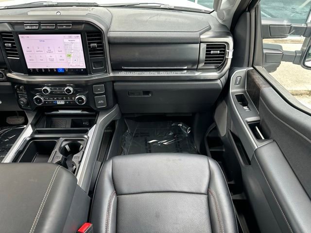Certified 2024 Ford F250 Lariat w/ Black Appearance Package image 12