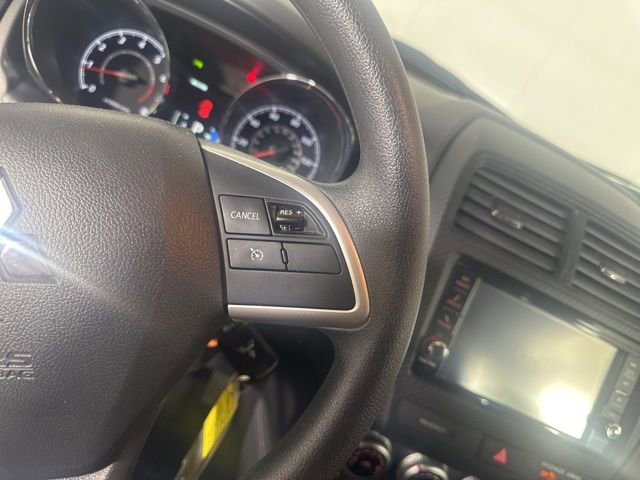 Used 2025 Mitsubishi Outlander Sport ES AWD/4WD image 26