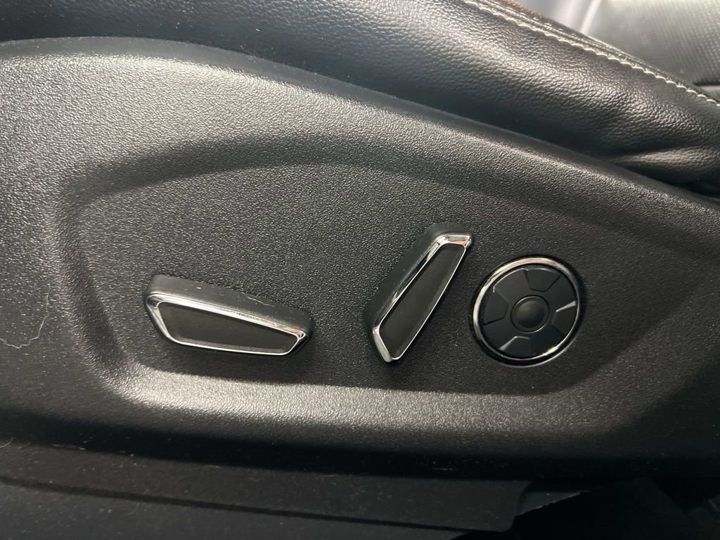 Certified 2017 Ford Explorer Limited w/ Equipment Group 301A image 27