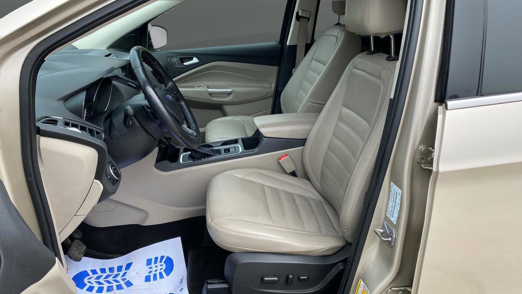 Certified 2017 Ford Escape Titanium image 9