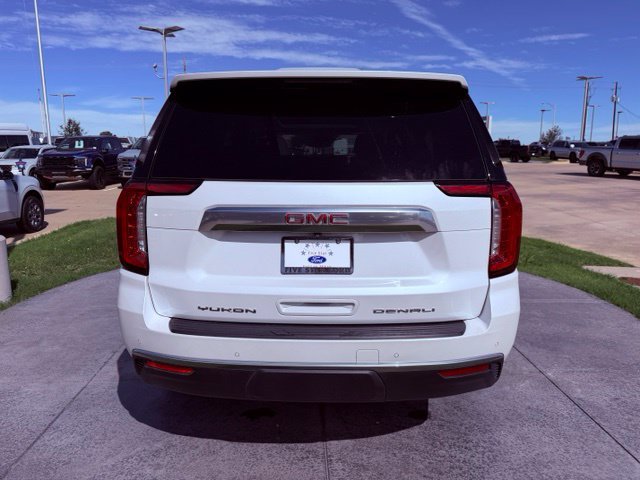 Used 2024 GMC Yukon Denali AWD/4WD image 6