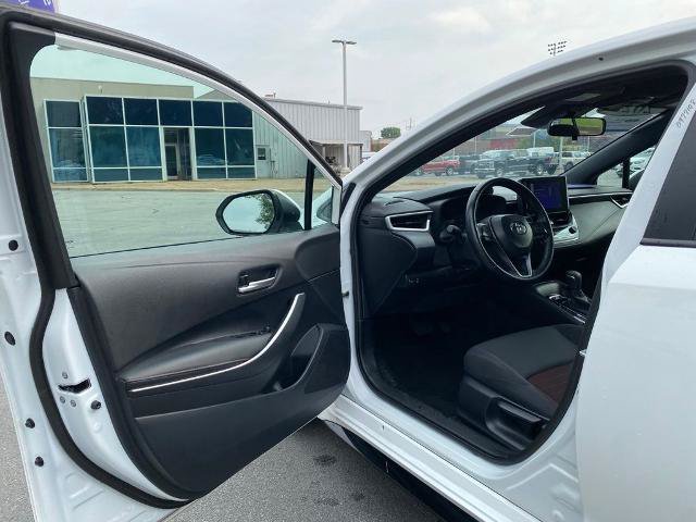 Used 2025 Toyota Corolla SE FWD image 10