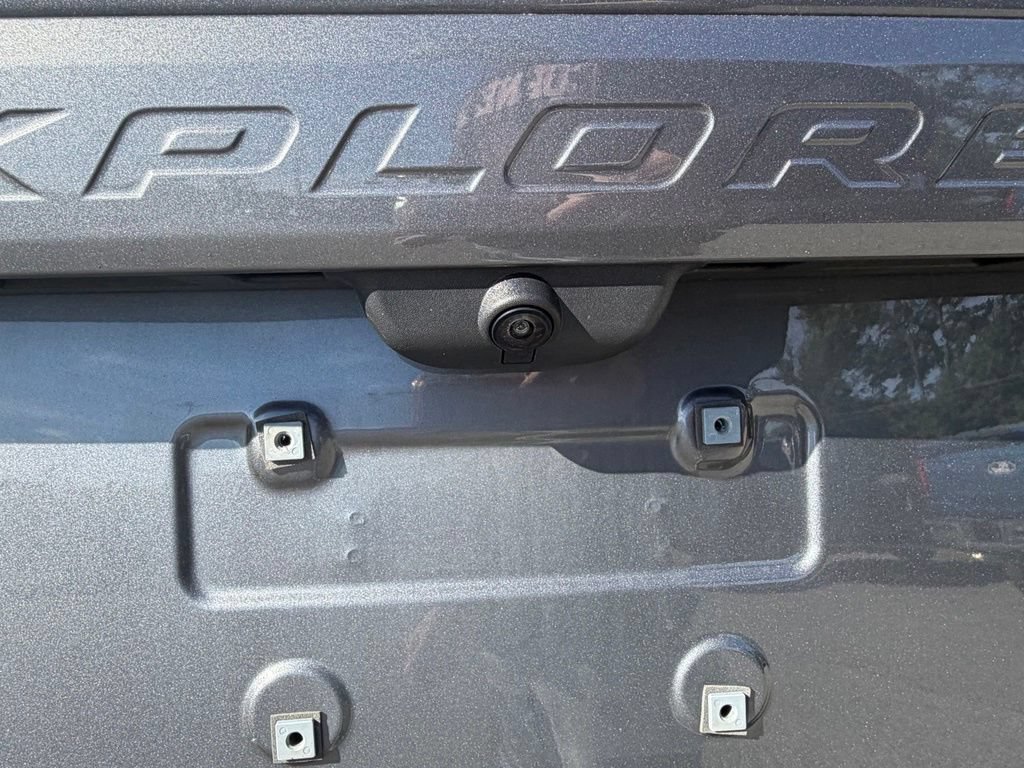 Certified 2023 Ford Explorer XLT w/ Equipment Group 202A AWD/4WD image 43