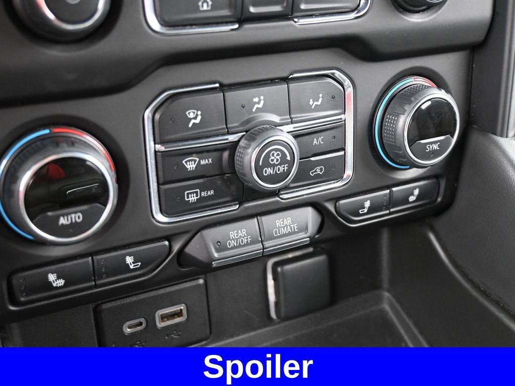 Used 2023 Chevrolet Suburban LT image 40