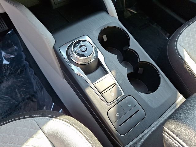 Certified 2023 Ford Escape Active AWD/4WD image 28