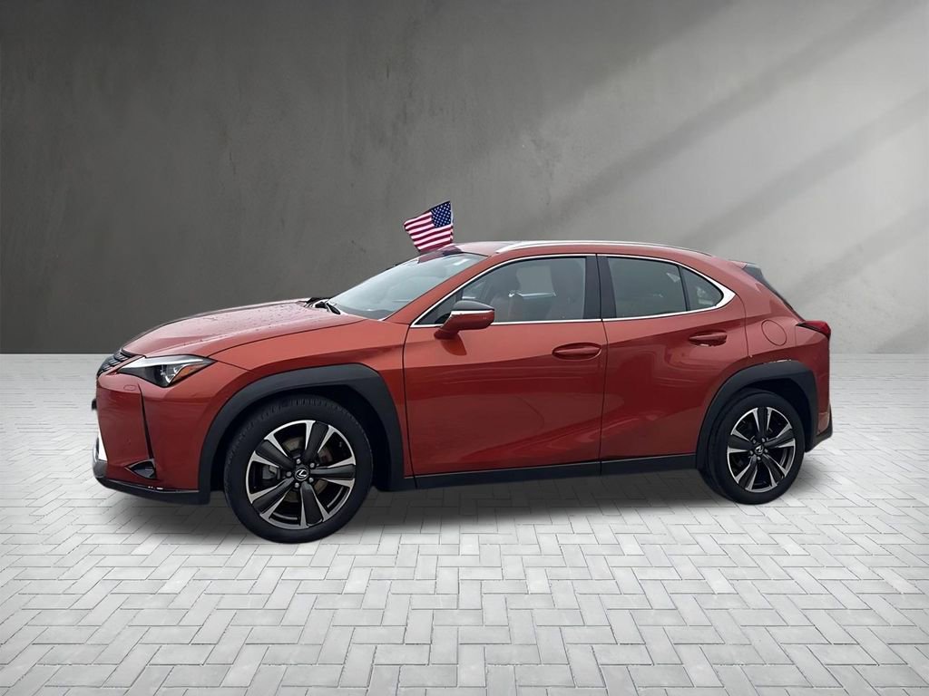 Used 2019 Lexus UX 200 image 4