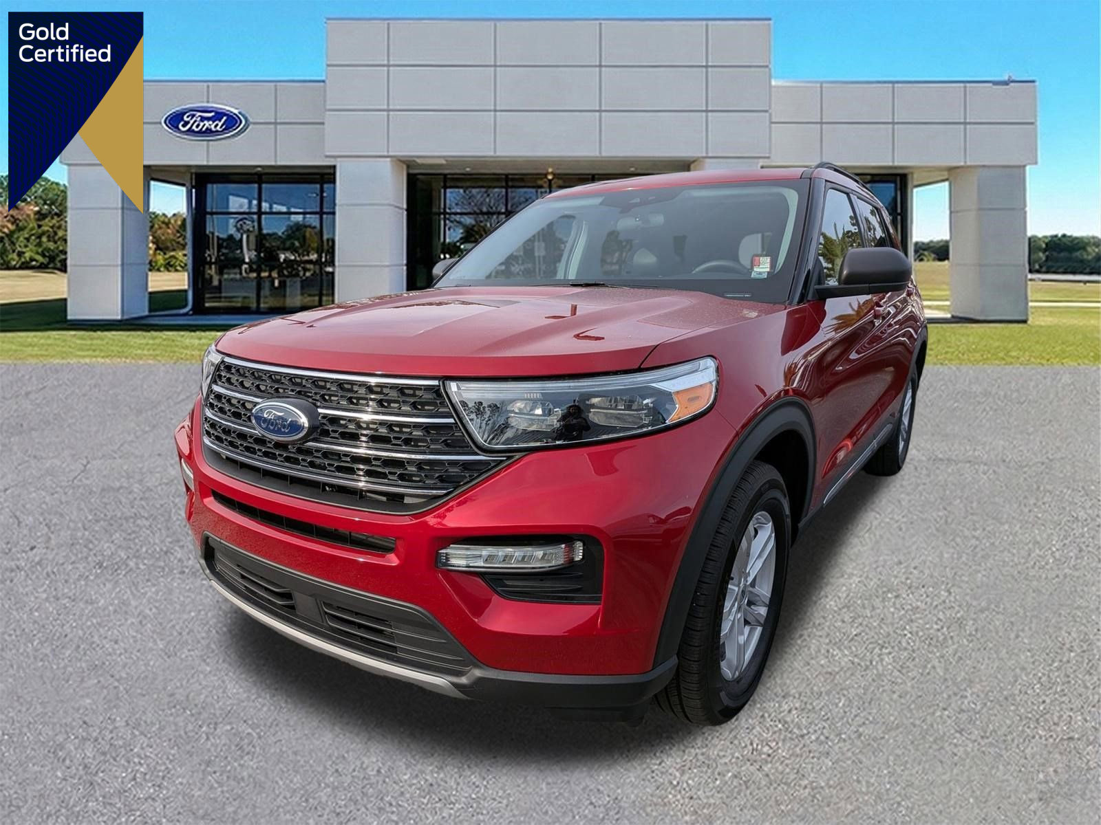 Certified 2023 Ford Explorer XLT w/ Equipment Group 202A image 1