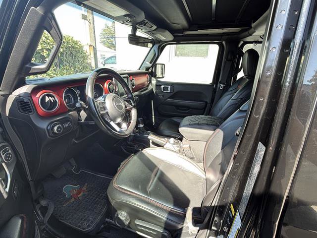 Used 2020 Jeep Wrangler Unlimited Rubicon AWD/4WD image 3