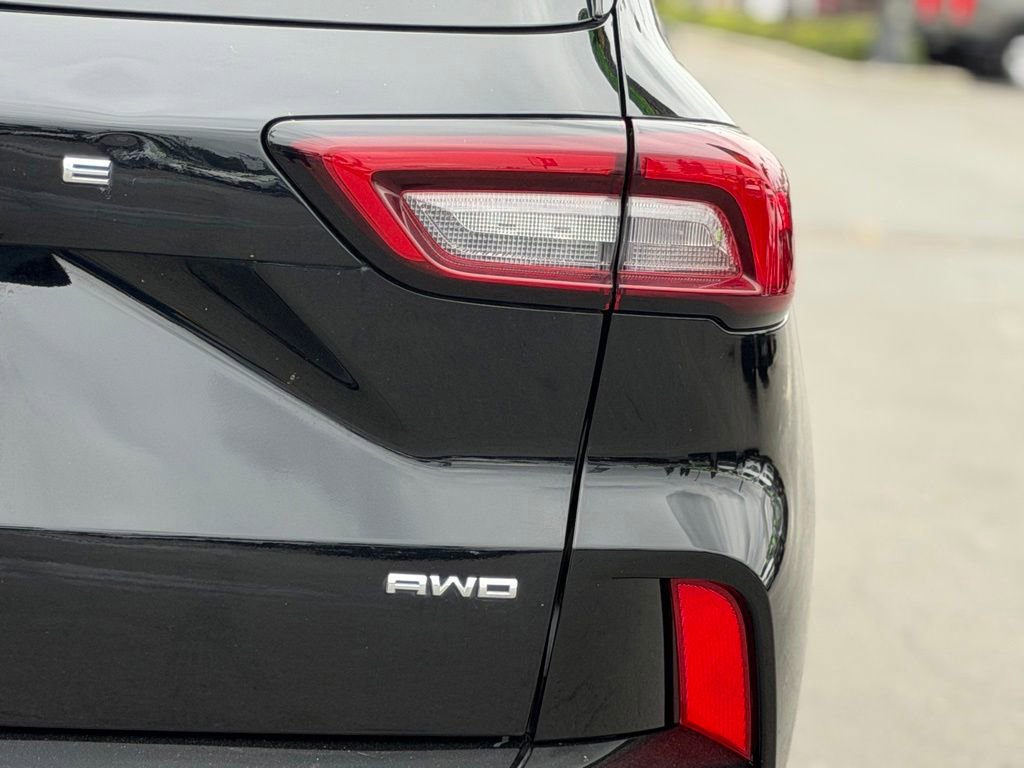 Certified 2023 Ford Escape ST-Line AWD/4WD image 14