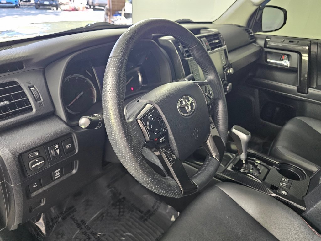 Used 2021 Toyota 4Runner TRD Off-Road Premium w/ Moonroof Package AWD/4WD image 24