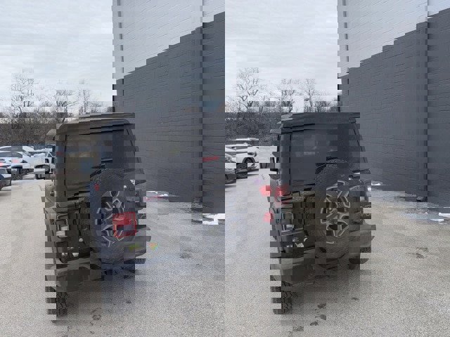 Used 2018 Jeep Wrangler Sport image 15