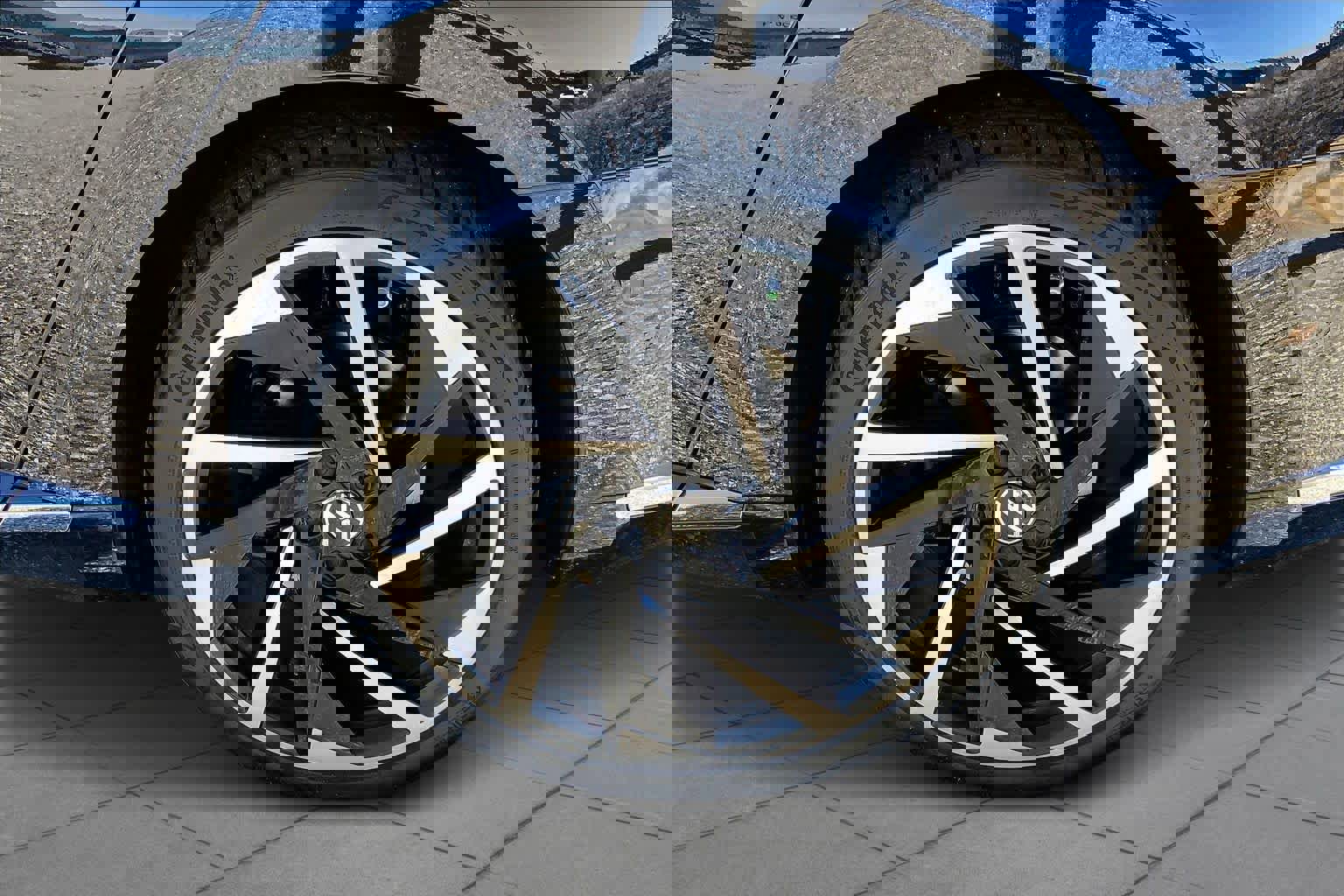 Used 2021 Volkswagen Arteon SEL Premium image 9