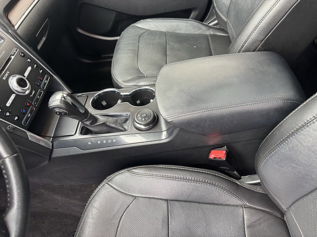 Certified 2018 Ford Explorer Limited w/ Equipment Group 301A image 17