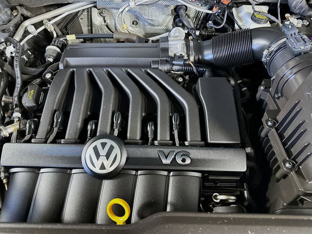 Used 2021 Volkswagen Atlas SEL Premium AWD/4WD image 12