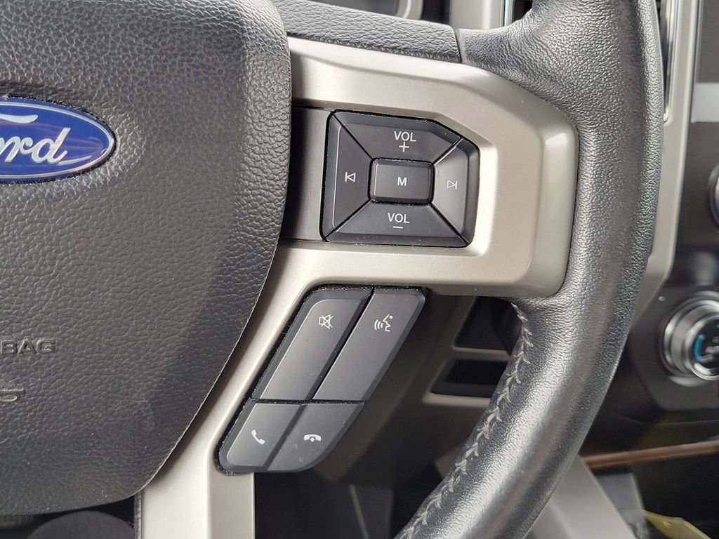 Certified 2020 Ford F150 Lariat w/ Equipment Group 502A Luxury image 29