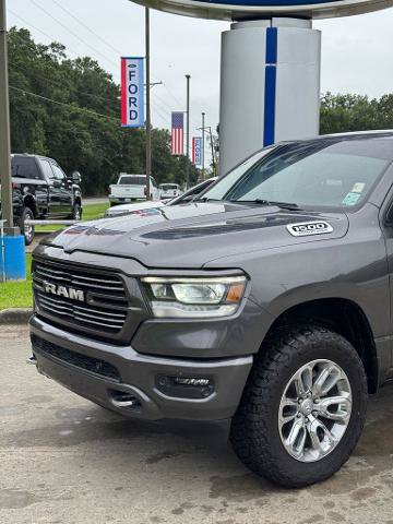 Used 2024 RAM 1500 Laramie AWD/4WD image 2
