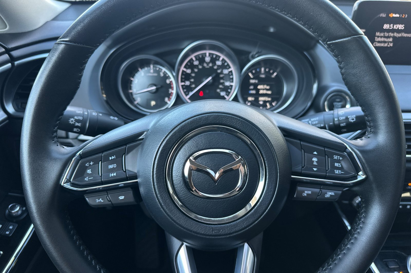 Used 2023 MAZDA CX-9 Touring Plus image 23