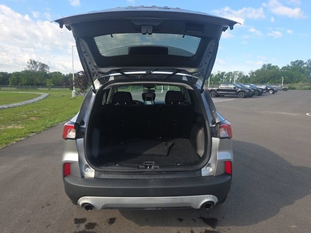 Certified 2022 Ford Escape SE FWD image 10