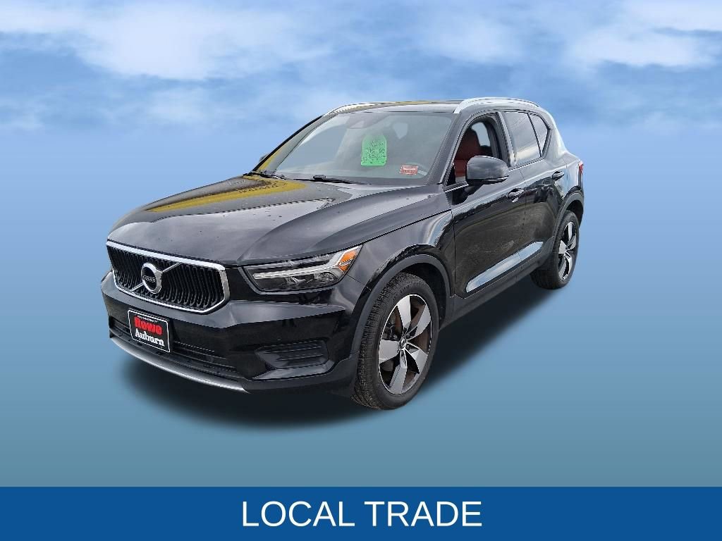 Used 2020 Volvo XC40 T5 Momentum AWD/4WD image 3