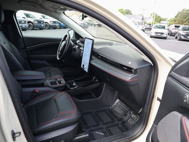 Certified 2025 Ford Mustang Mach-E Premium w/ Sport Appearance Package AWD/4WD image 25