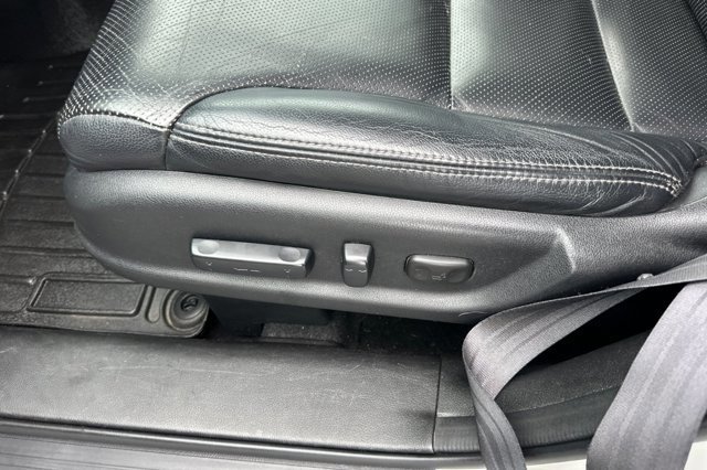 Used 2016 Honda CR-V EX-L image 12