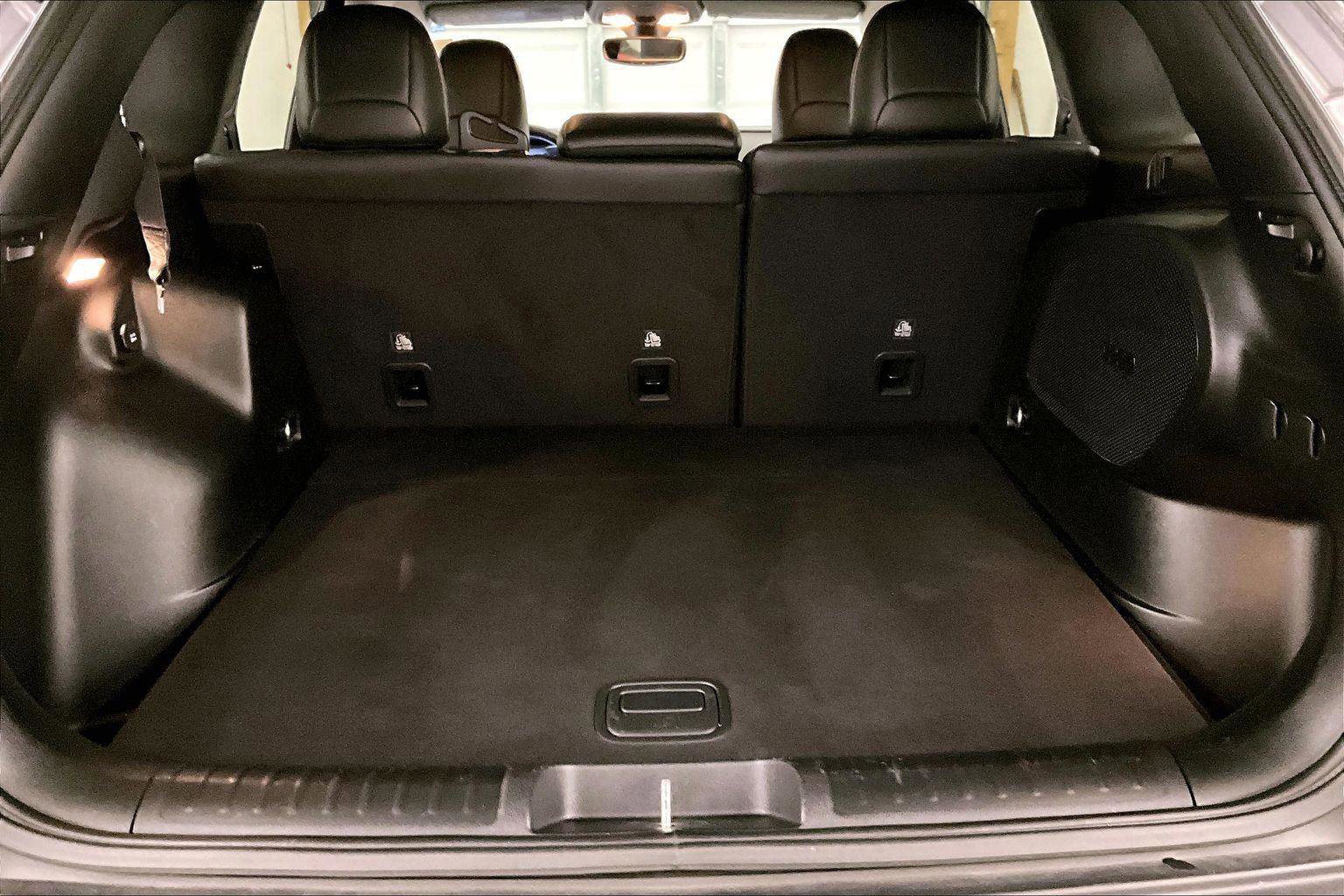 Used 2019 Jeep Cherokee Limited image 33