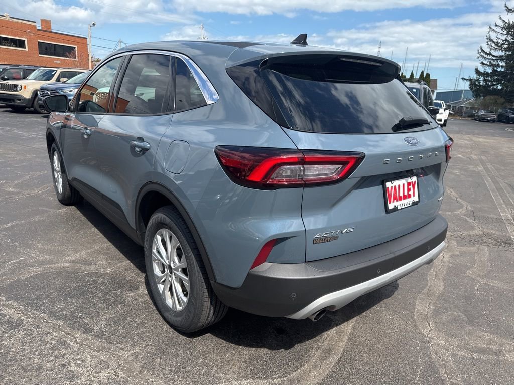 Certified 2023 Ford Escape Active w/ Tech Pack #2 image 11