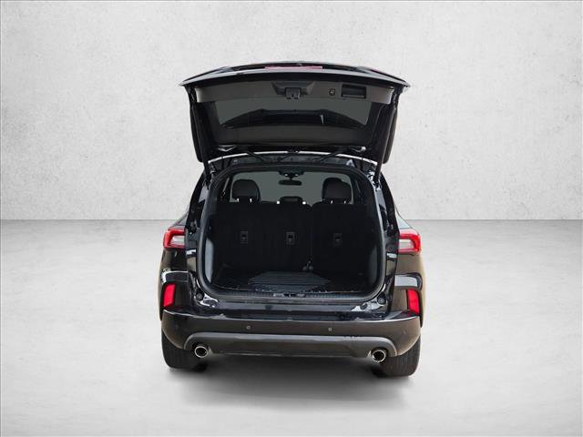 Certified 2024 Ford Escape ST-Line w/ Tech Pack #1 FWD image 7