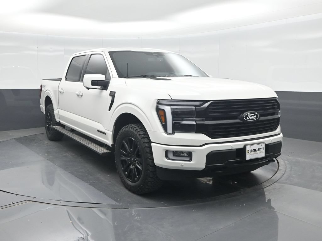 Certified 2025 Ford F150 Platinum w/ Equipment Group 702A High AWD/4WD image 8