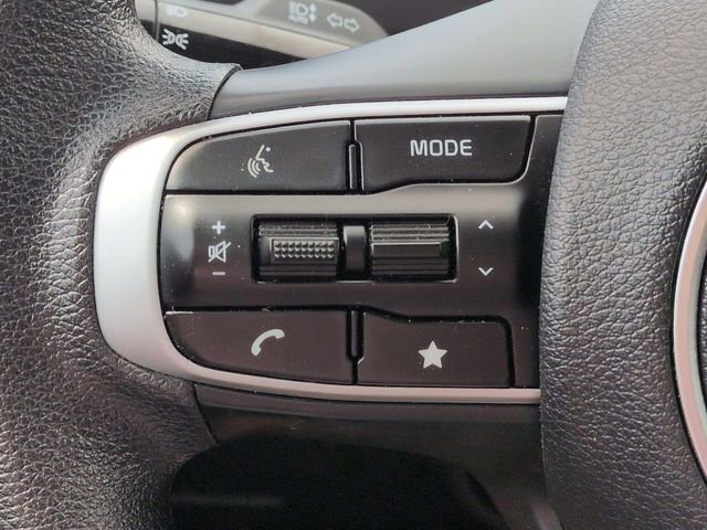 Used 2025 Kia Sportage LX FWD image 29
