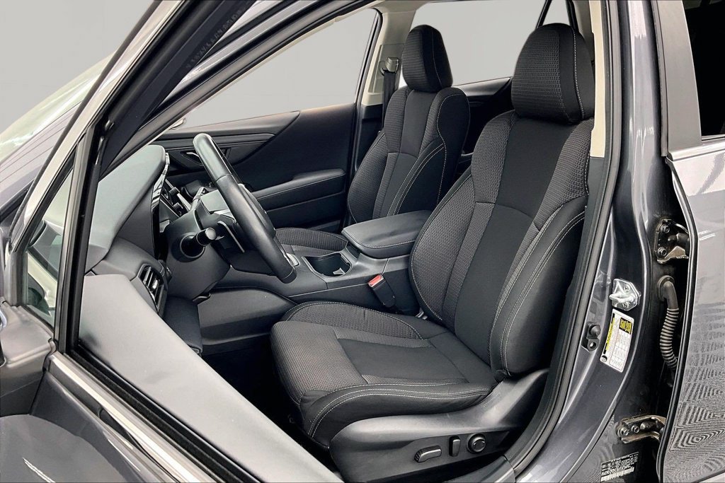 Used 2024 Subaru Outback Premium AWD/4WD image 25