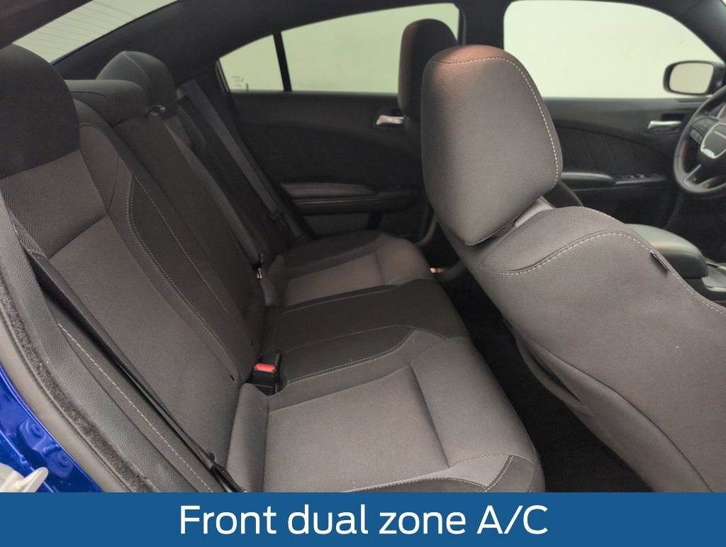 Used 2022 Dodge Charger SXT w/ Blacktop Package image 17