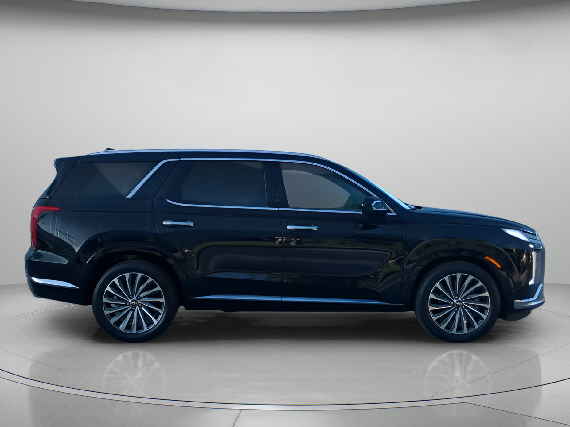 Used 2025 Hyundai Palisade Calligraphy FWD image 39